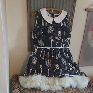 Folter Skull Dress With Hell Bunny Petticoat